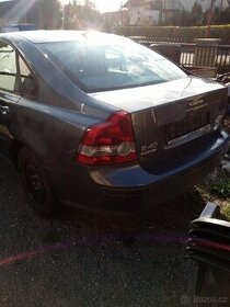 Volvo s 40 náhradní díly