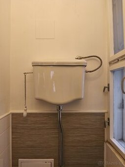 Kerasan retro splachovací nádržka wc