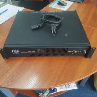 ZESILOVAČ QSC RMX 2450 ZA 9000,-