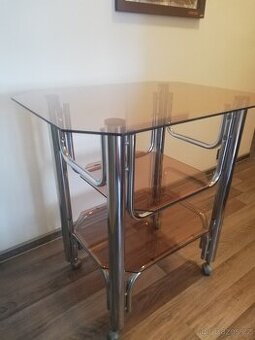 Stolek sklo/chrom- televizní/Hi-Fi- na kolečkách