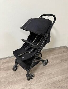 Kočárek CYBEX Beezy Black