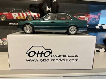 BMW E34 M5 Ottomobile 1:18