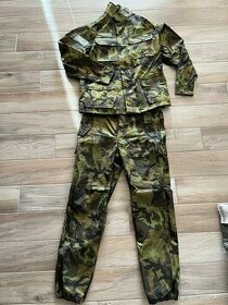 Vojenské oblečení AČR