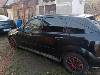 Ford Focus - 1