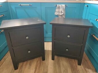 Noční stolek Hemnes Ikea tmavě hnědý