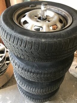 prodám sadu letních gum rozměr 165/70 R13