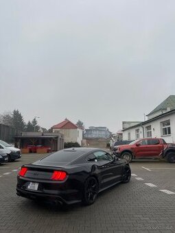 Ford Mustang GT