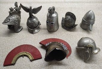 Mini historické přilby - helmy.