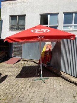 Slunečník, hospodský slunečník, s podstavcem i bez