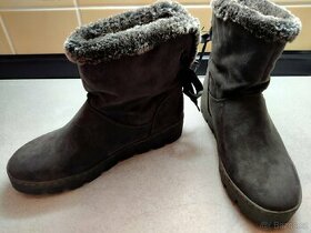 Dámské teplé kozačky vel. 38