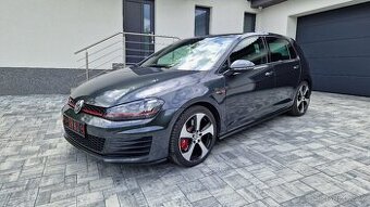 VW GOLF 7 GTI 2.0 TSI 169 KW.DSG.NEHAVAROVÁNO.NAJETO 111 TIS