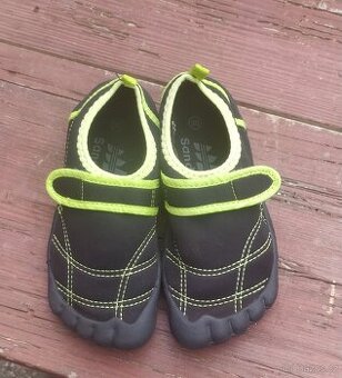 Prodám dětské Barefoot boty vel. 30, zn. Sandic