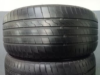 215/40 R18 FIRESTONE (1221)