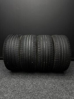 Sada pneu Atlas 235/45/17 97V