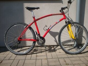 Staré horské kolo Wheeler - shimano Deore LX