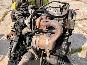 Renault Trafic Díly kolem Motoru 2.0 DCI M9R