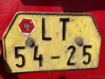 Prodej Traktoru + 5t vlek