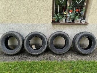 225/70r16 Nokian WR SUV 3 zimní