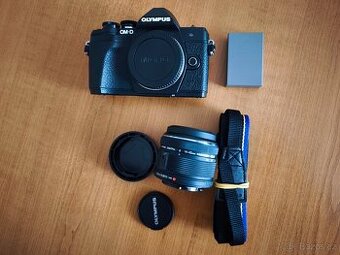 Olympus OMD-EM10 Mark 3 + M.Zuiko 14-42 TOP STAV