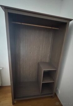Šatní skříň IKEA