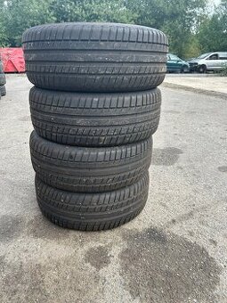 Prodám téměř nové pneu letní 225/55/16
