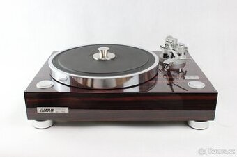 Gramofón YAMAHA GT-750