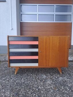 retro komoda J. JIROUTEK - jako nová -top stav