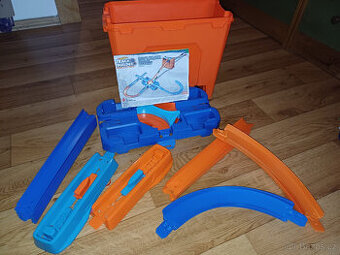 Hot Wheels Track Builder