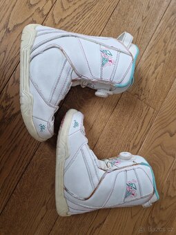Detske snowboard boty K2 velikost 37