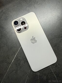 iPhone 15 Pro Max 256gb Přírodní Titan s platnou zárukou