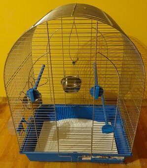 Klec pro ptáky s příslušenstvím – výška 55 cm, šířka 42 cm
