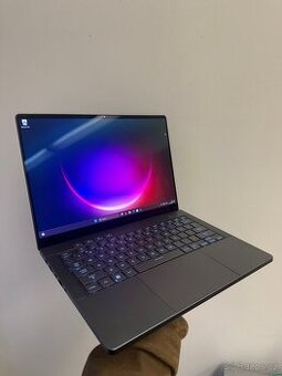 ASUS ROG Zephyrus G14 – Ryzen 9 8945HS, RTX 4060