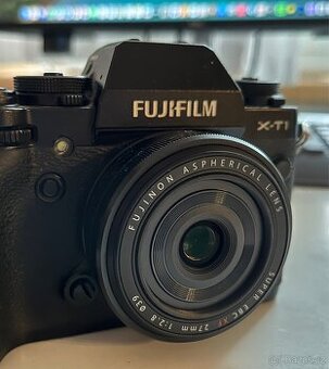 Fujifilm XF 27mm f/2.8 Super EBC - 1