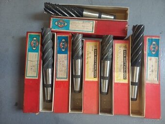 fréza válcová čelní s kuželem