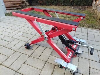 Hydraulický zvedák na motorku 500kg