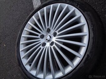 nový originál kola Škoda Superb 19 alu kola 5x112