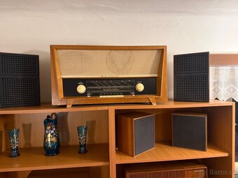 Sbírka Tesla retro magnetofon rádio gramofon