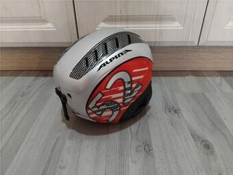 lyžařská helma, vel. 54-58 cm