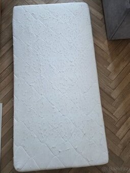 Matrace do detske postylky + prosteradla
