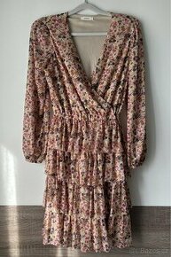 Dámské šaty Reserved