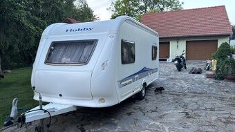 Prodám karavan Hobby DeLuxe 455 UF . Top stav