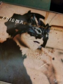 Cd Enigma