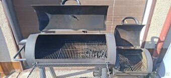 Gril - "lokomotiva" TENNEKER SMOKER XL
