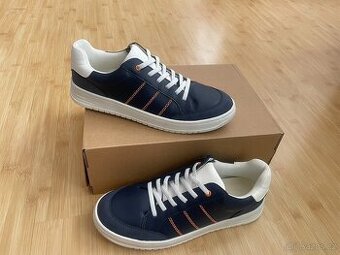 Chlapecké boty zn. Baťa - vel. 37 - FUNGL NOVÉ