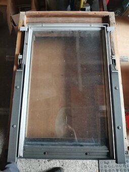 Střešní okno Velux