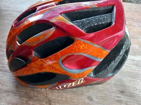 Dětská cyklistická helma Specialized
