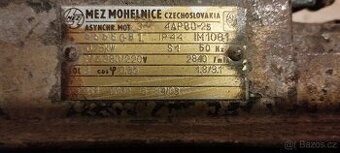 Motor 0,75 kW z čerladla - 1