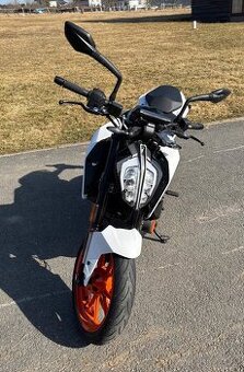 KTM Duke 390