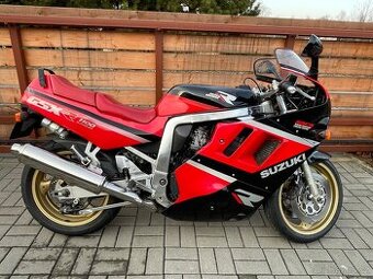Suzuki gsxr 1100