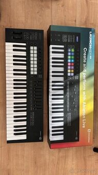 NOVATION Launchkey 49 MK3